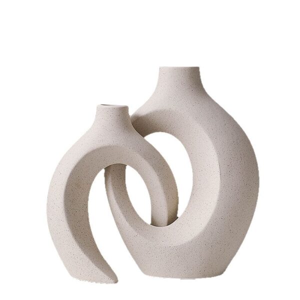 Double-Ring Connected White Art Vase – Modern Minimalist Decor Flower Vessel
