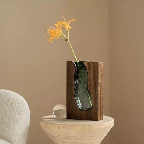 Minimalist Light Luxury Style Single-Flower Glass Vase | Desktop Decor Ornament Minimalist Light Luxury Style Single-Flower Glass Vase Desktop Decor Ornament