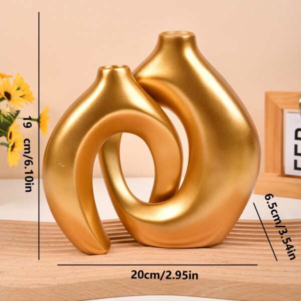 Gold Double-Ring Connected Light Luxury Art Vase – Modern Art Decor Flower Vessel