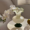 Vintage Ruffled Rim Glass Vase - Retro Green & Cream Flower Vase for Home Decor