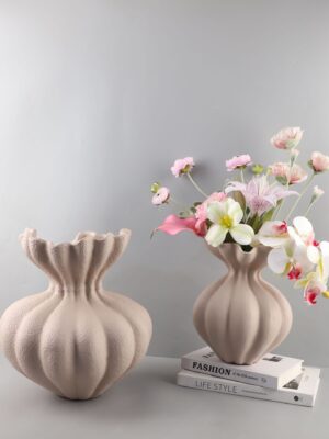 Light Luxury Resin Planter – Modern Decorative Flower Pot